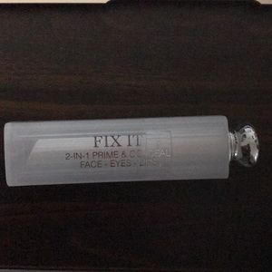 Dior 2-in-1 prime&conceal face eye lips